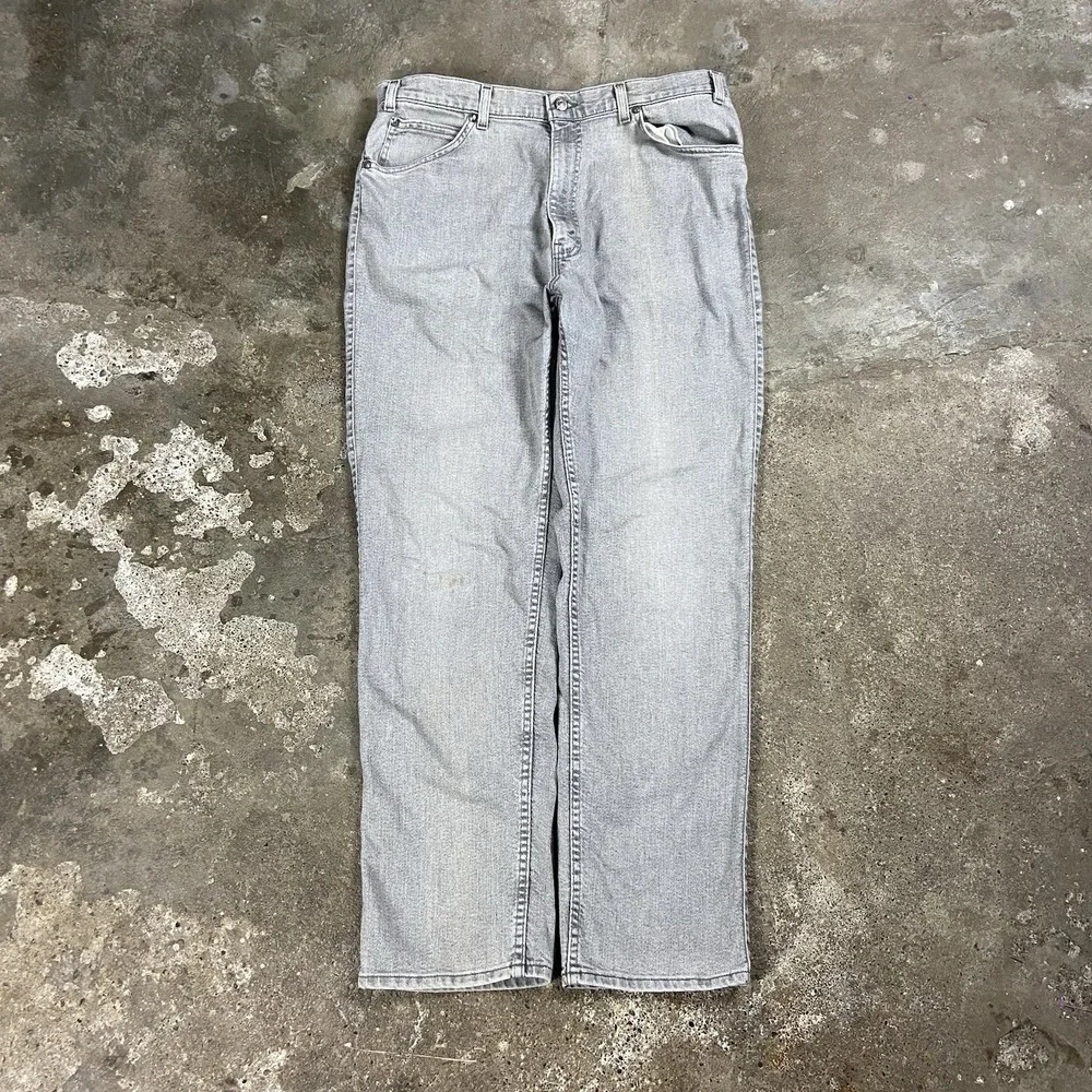 Vintage 90s Levi's 548 Jeans Size 36x32 Gray Denim Light Wash Relaxed Silver Tab
